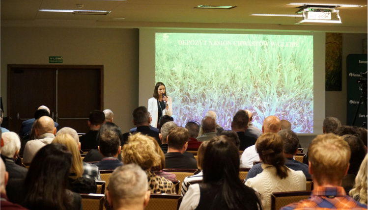 Grafika konferencji z hasłem